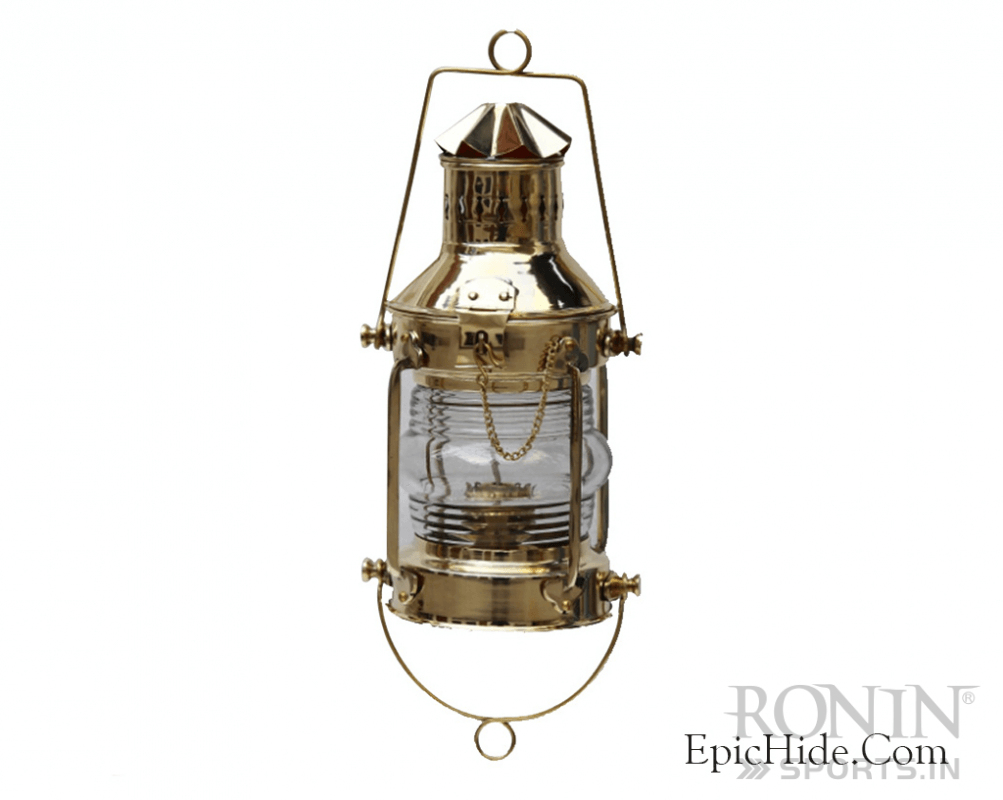 VINTAGE LANTERN (OIL LAMP) 02